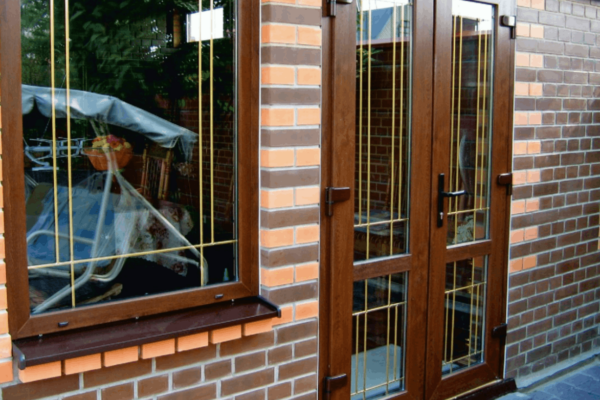 Металлопластиковые входные двери завод: как устроено производство входной двери REHAU